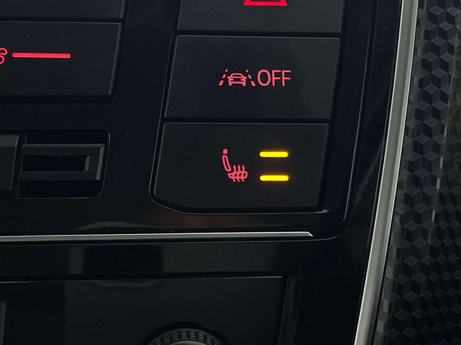 Used Volkswagen up! 2023 for sale - 77797252: Photo 16