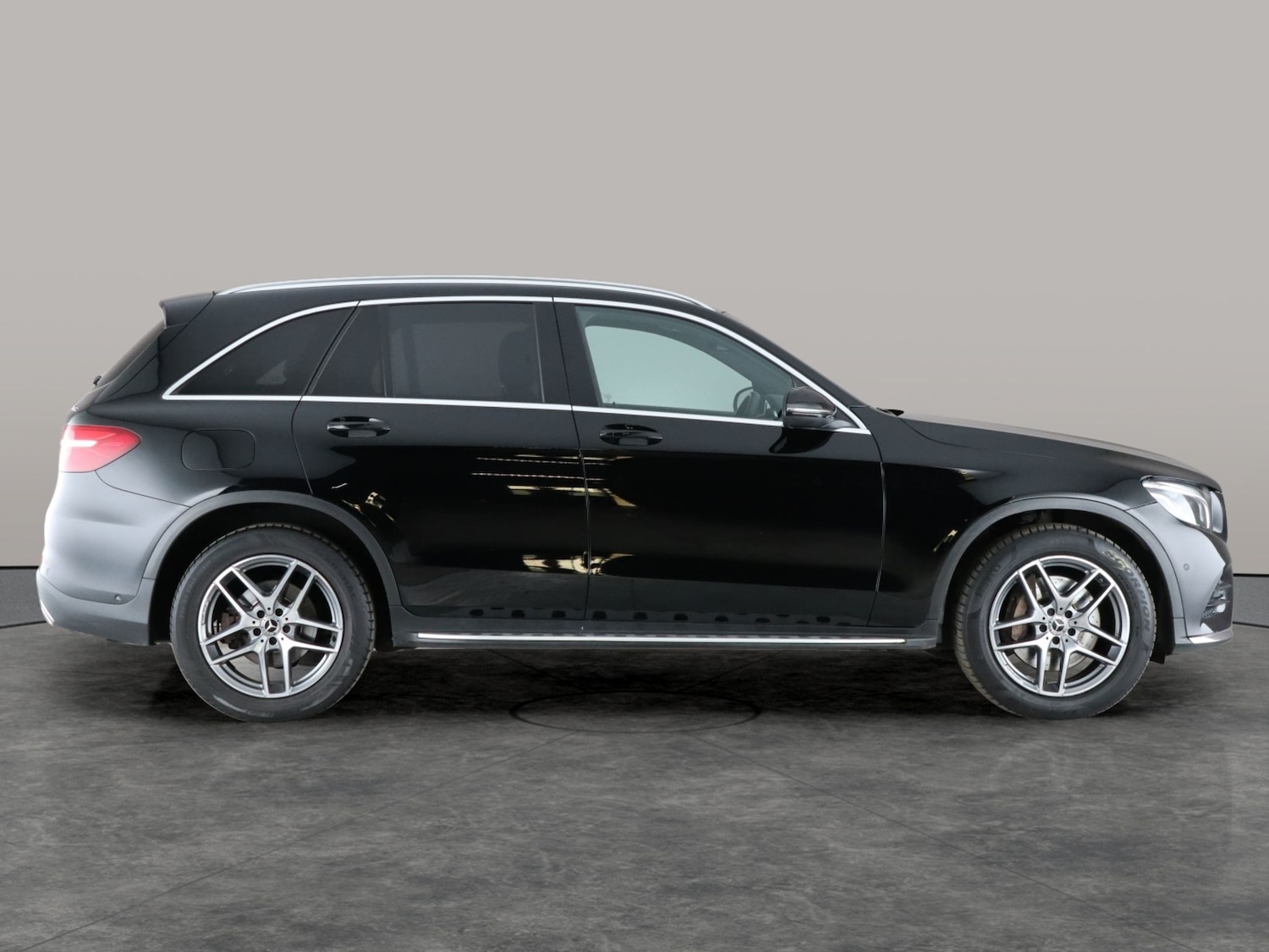 Used Mercedes-Benz GLC 2018 for sale - 76502004: Photo 10