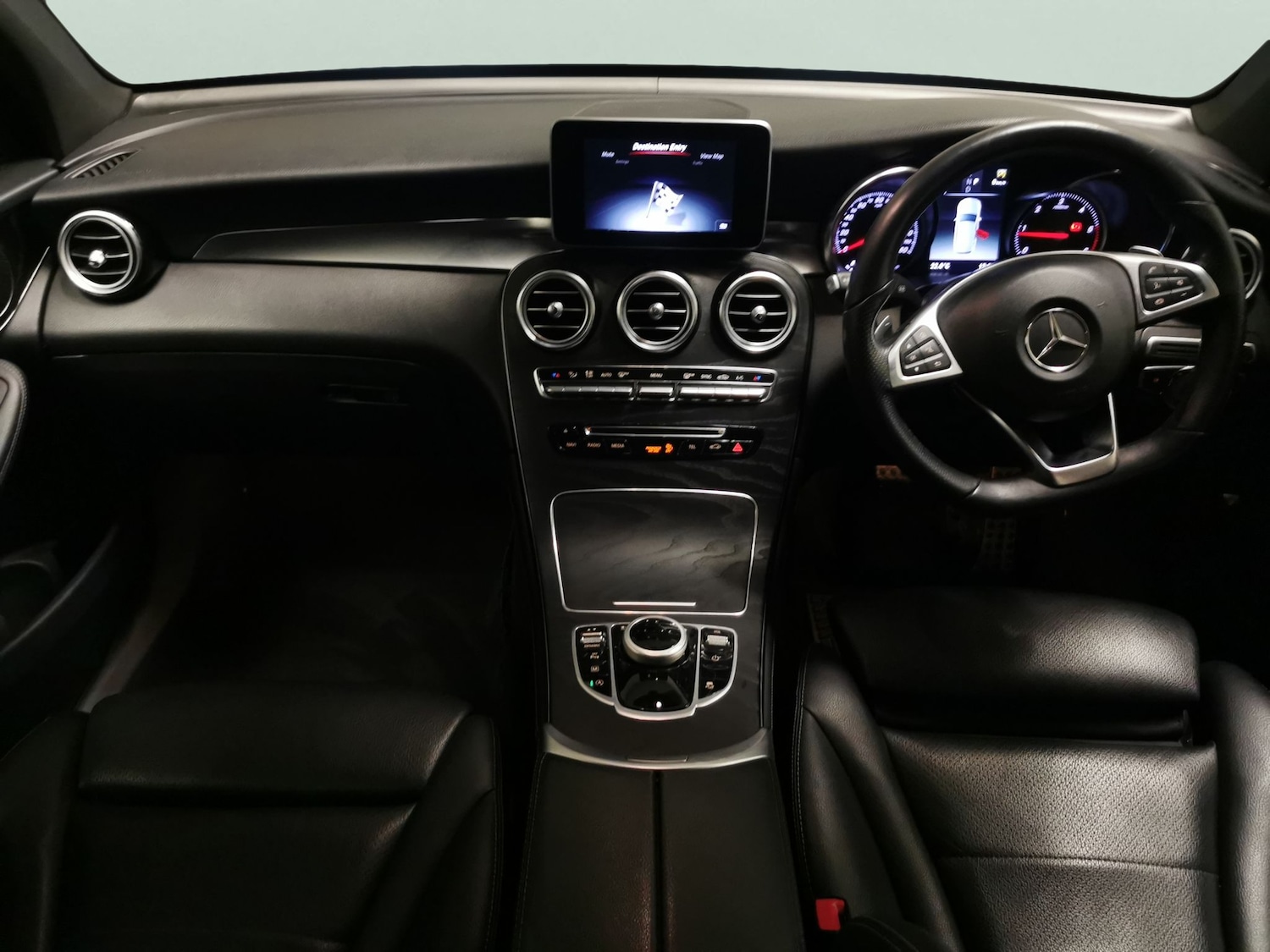 Used Mercedes-Benz GLC 2018 for sale - 76502004: Photo 8