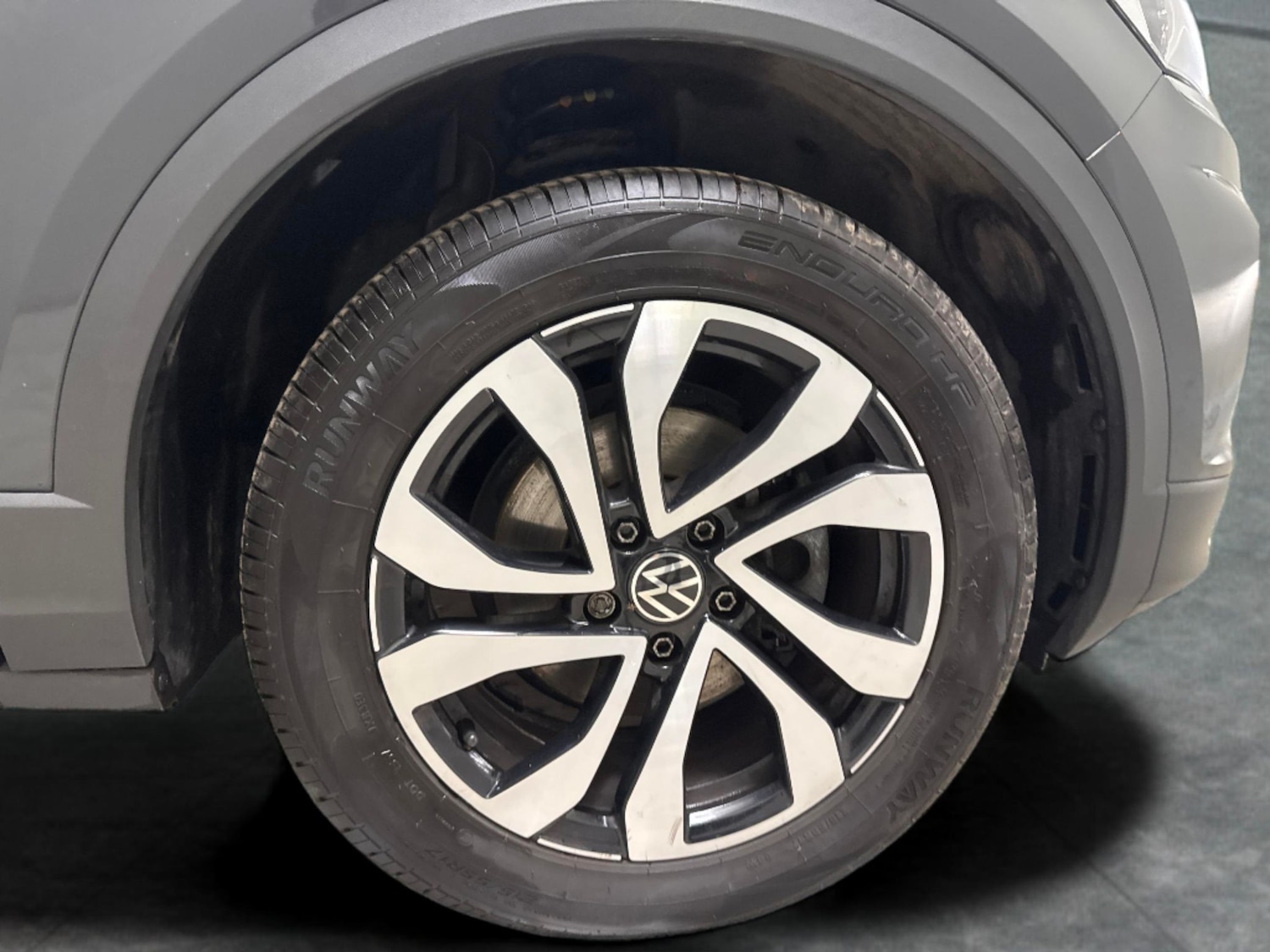 Used Volkswagen T-Roc for sale - 77221460: Photo 19