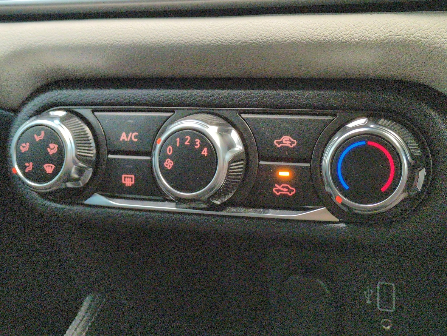 Used Nissan Micra 2020 for sale - 76081287: Photo 19