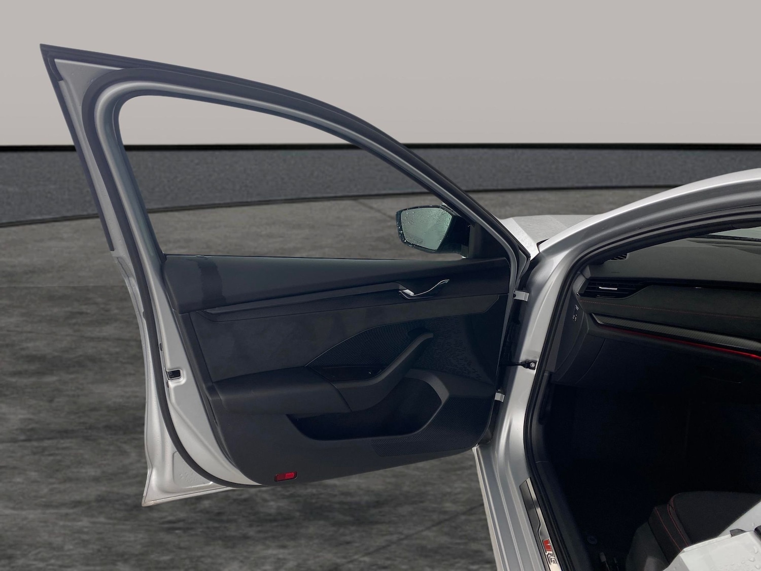 Used Skoda Octavia 2023 for sale - 77296499: Photo 23