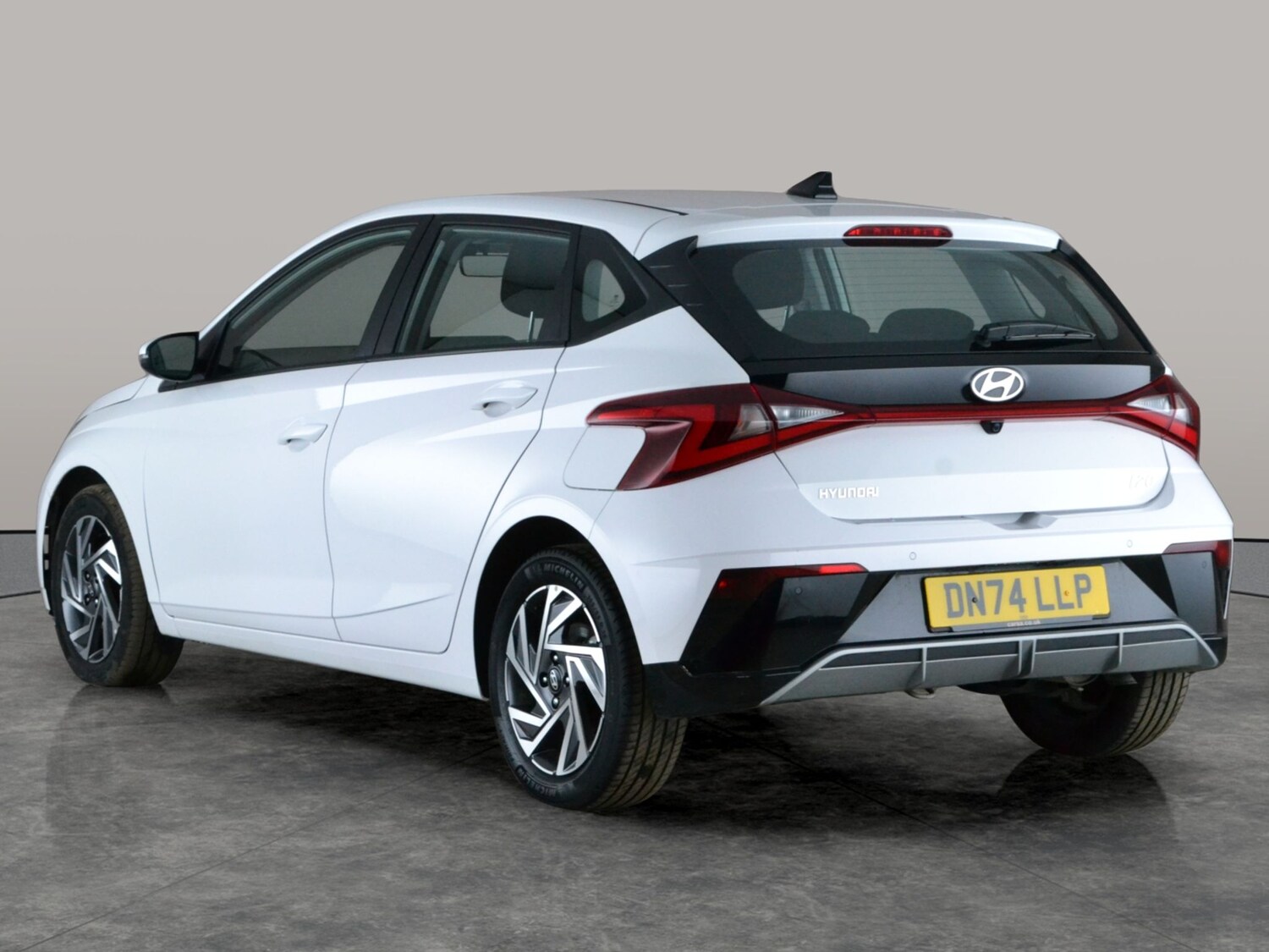 Used Hyundai i20 2024 for sale - 77888170: Photo 12