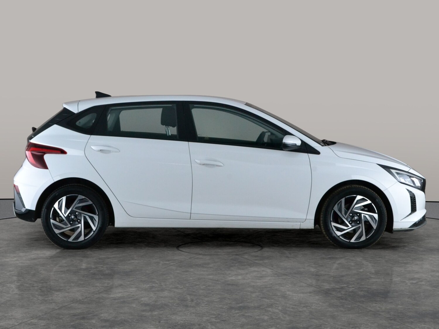 Used Hyundai i20 2024 for sale - 77888170: Photo 9