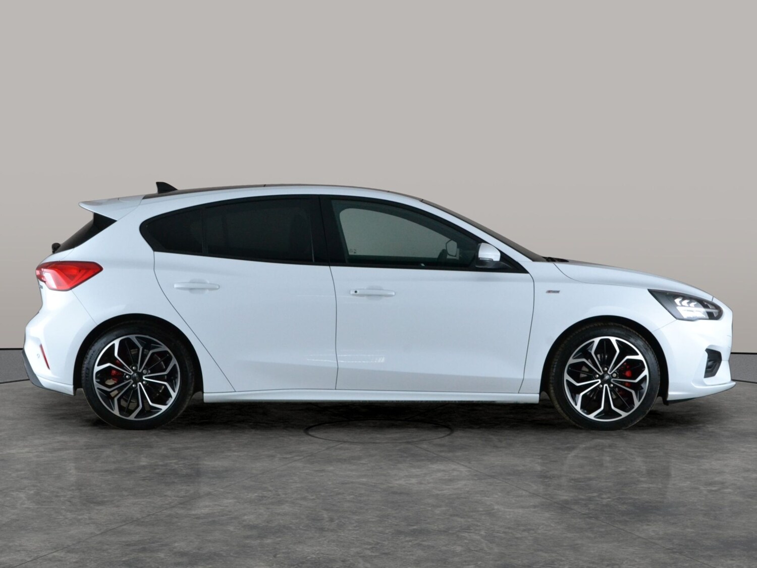 Used Ford Focus 2021 for sale - 78055561: Photo 9