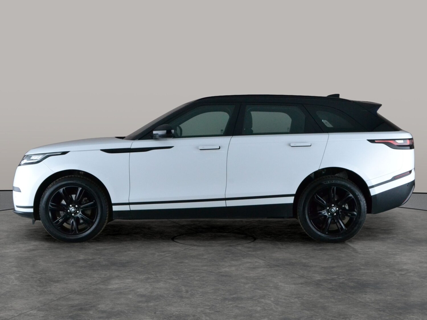 Used Land Rover Range Rover Velar 2022 for sale - 77888189: Photo 14