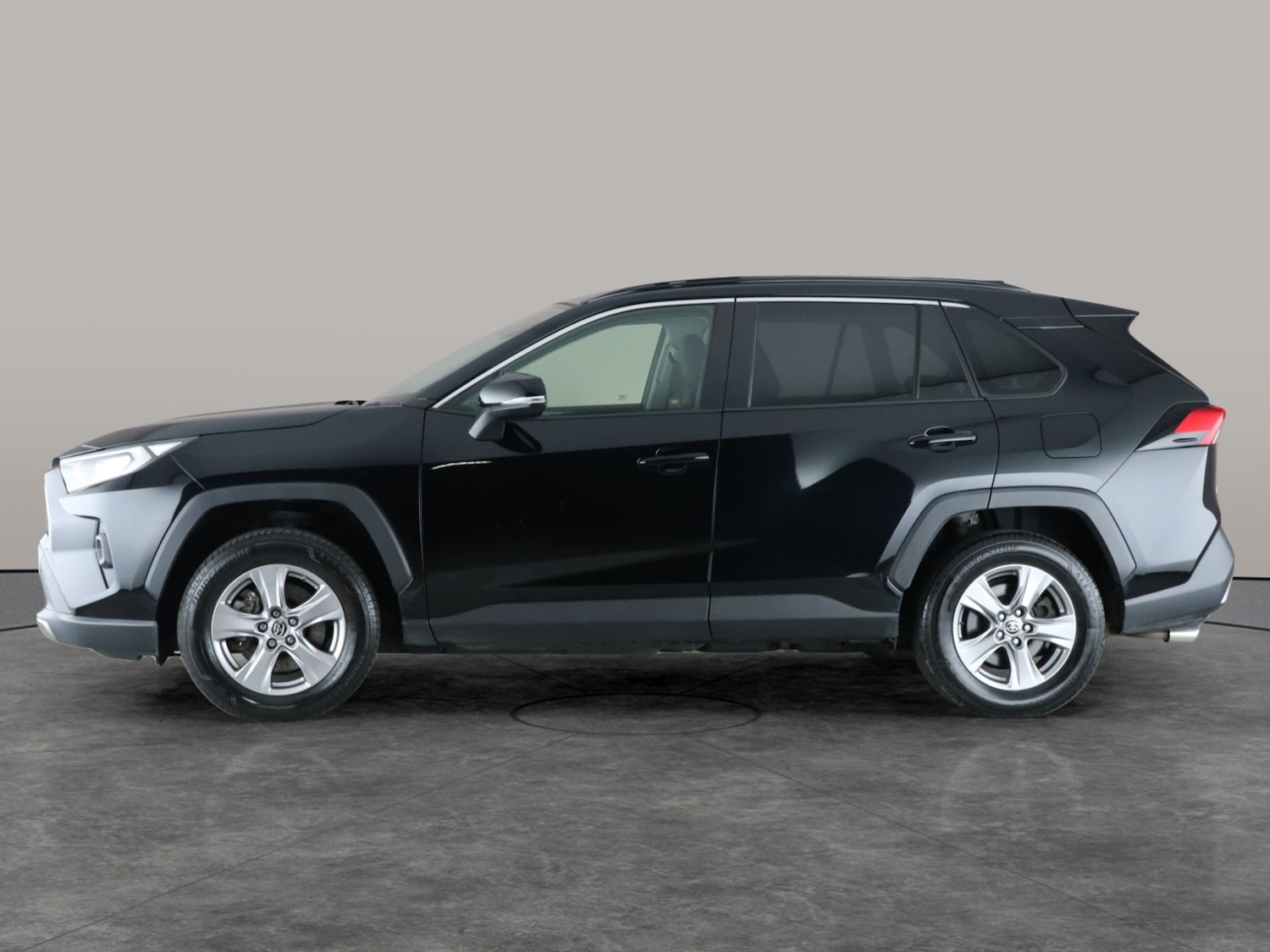 Used Toyota RAV4 2022 for sale - 76599783: Photo 12