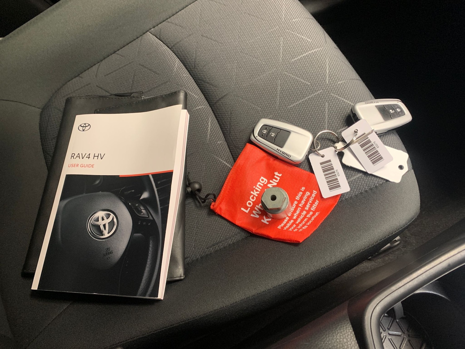 Used Toyota RAV4 2022 for sale - 76599783: Photo 28