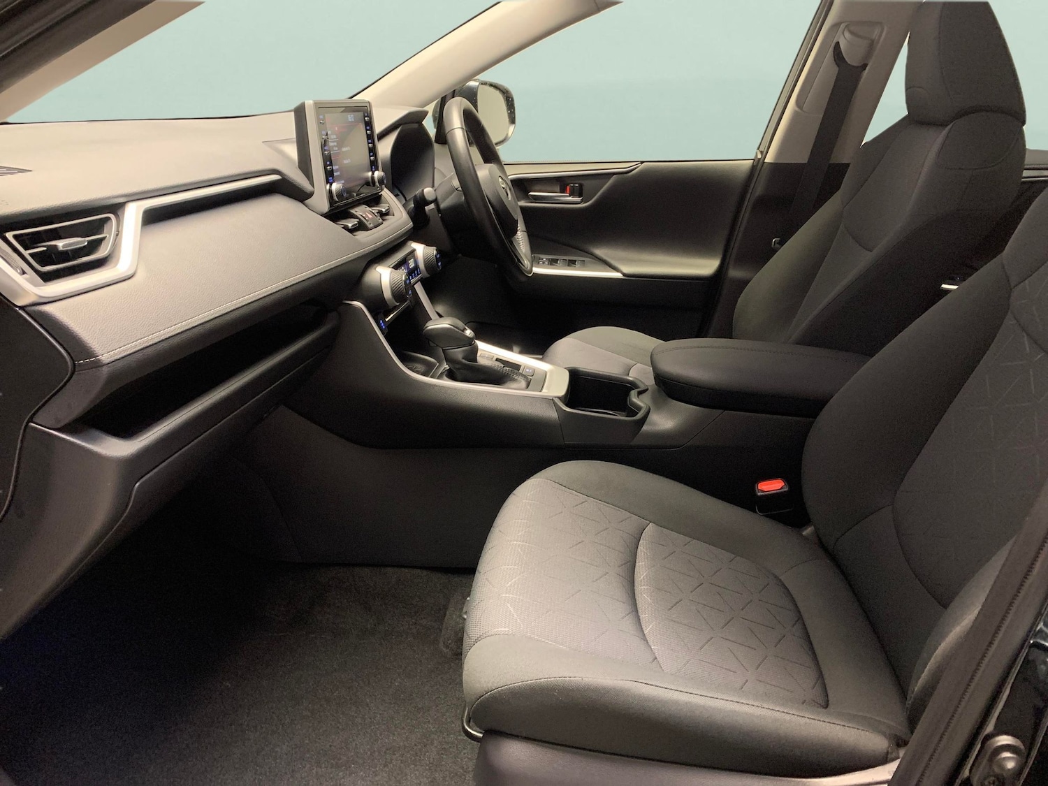 Used Toyota RAV4 2022 for sale - 76599783: Photo 4