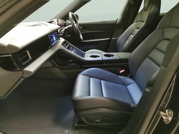 Used Porsche Taycan 2022 for sale - 78638886: Photo