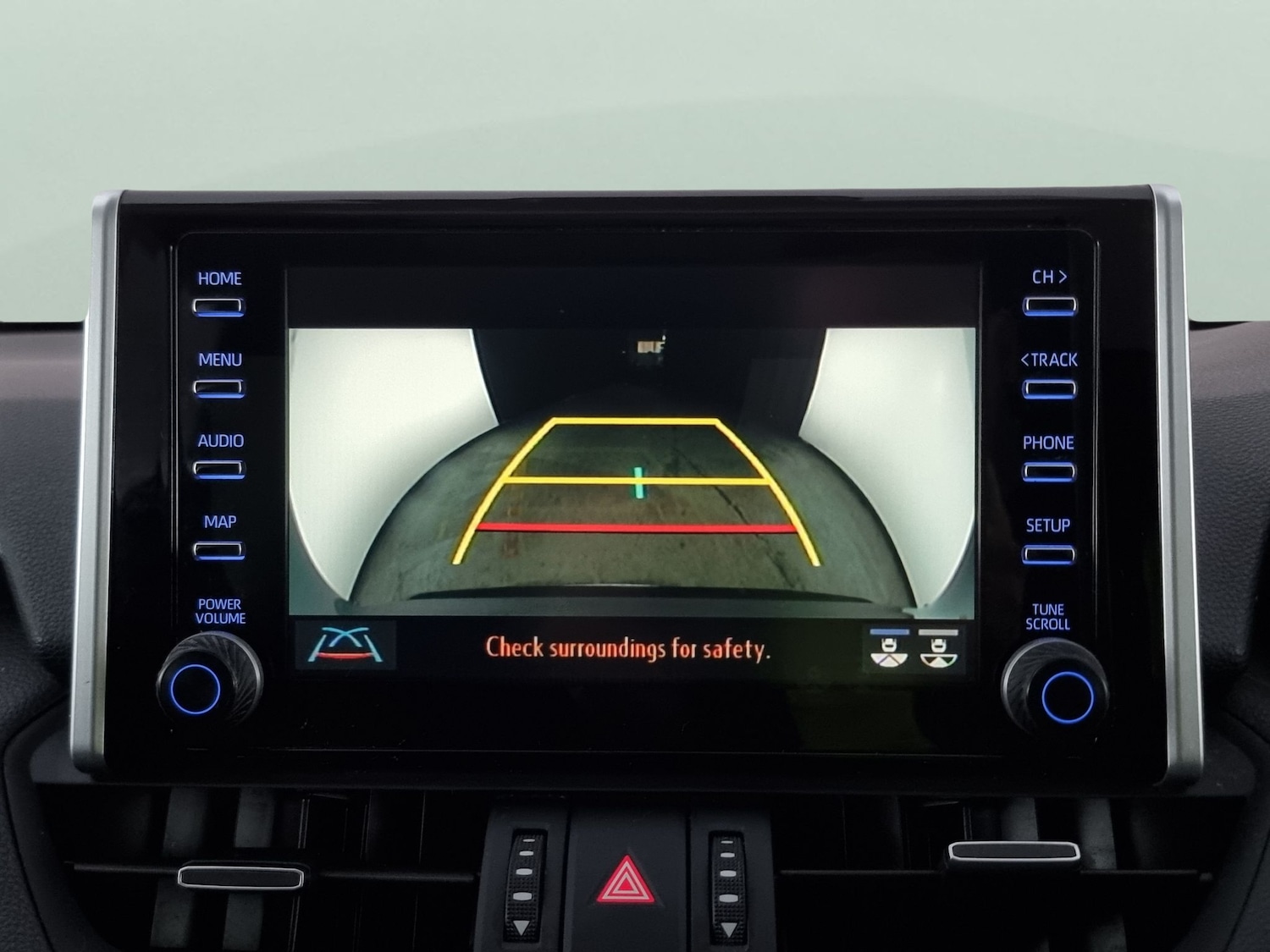 Used Toyota RAV4 2020 for sale - 76948807: Photo 17