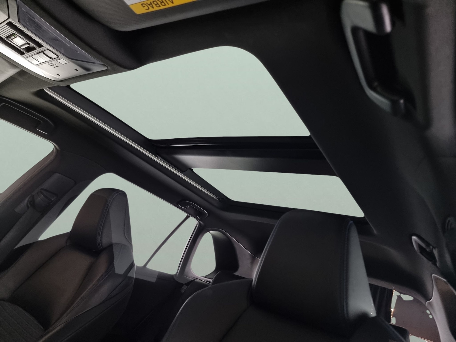 Used Toyota RAV4 2020 for sale - 76948807: Photo 5