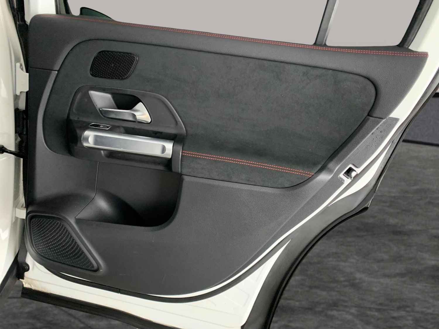 Used Mercedes-Benz EQB 2022 for sale - 76792736: Photo 34