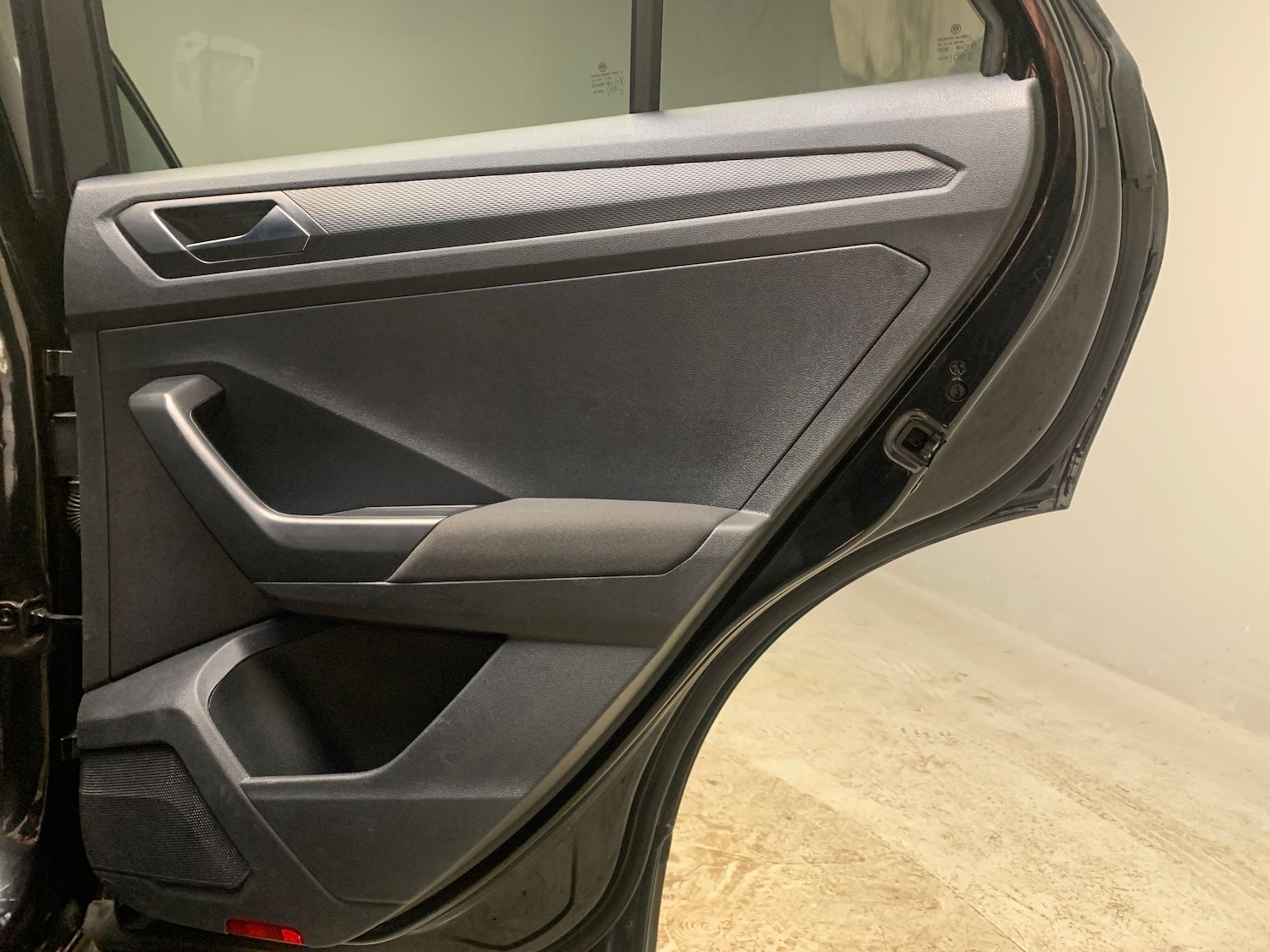 Used Volkswagen T-Roc 2021 for sale - 77274691: Photo 25