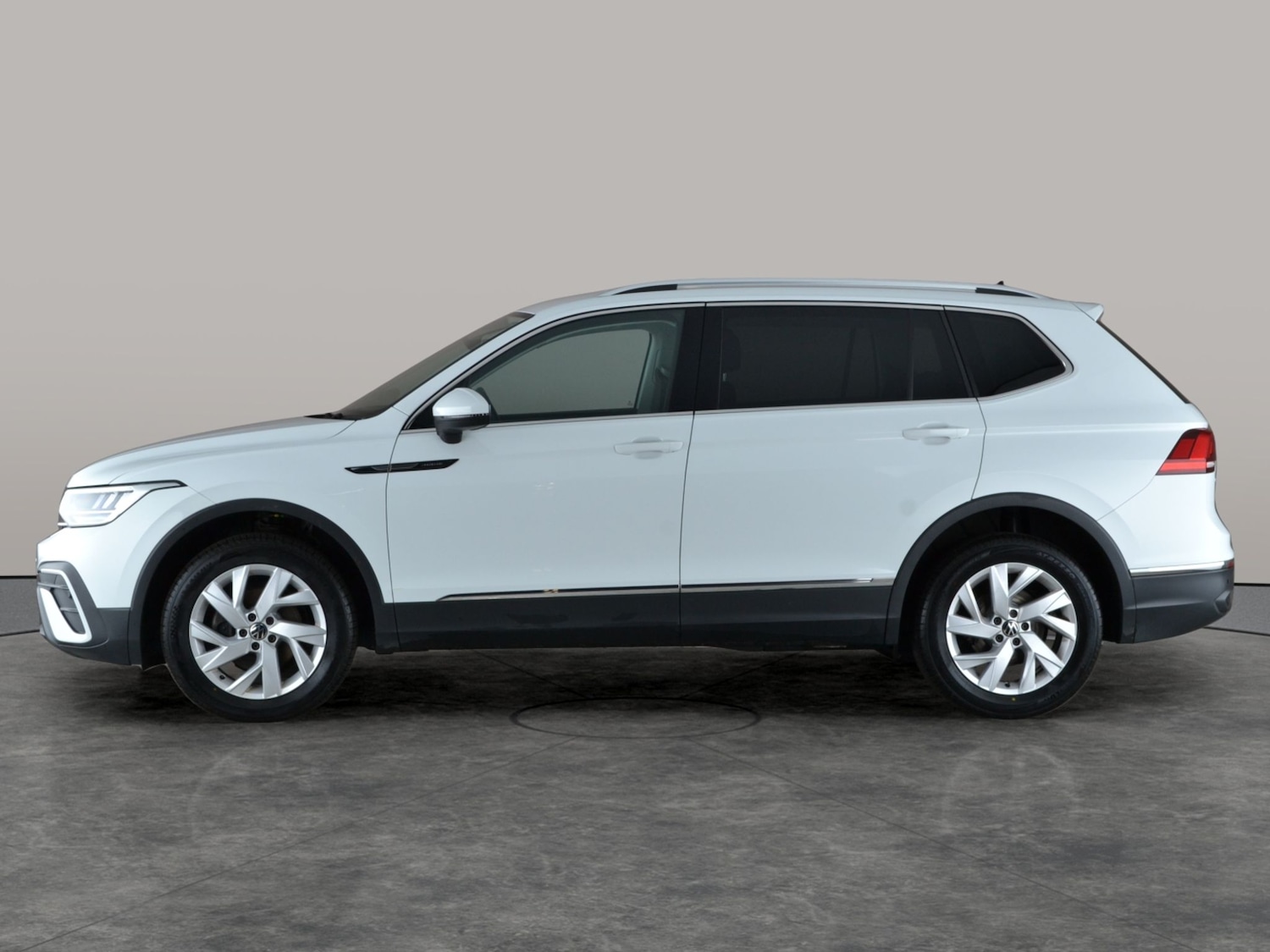 Used Volkswagen Tiguan Allspace 2022 for sale - 77167498: Photo 13