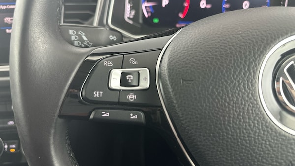 Used Volkswagen T-Roc 2019 for sale - 76240947: Photo 33