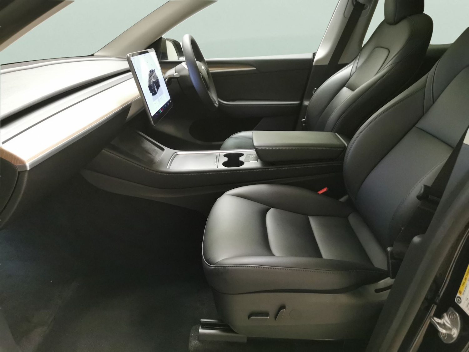 Used Tesla Model Y 2022 for sale - 76958306: Photo 4