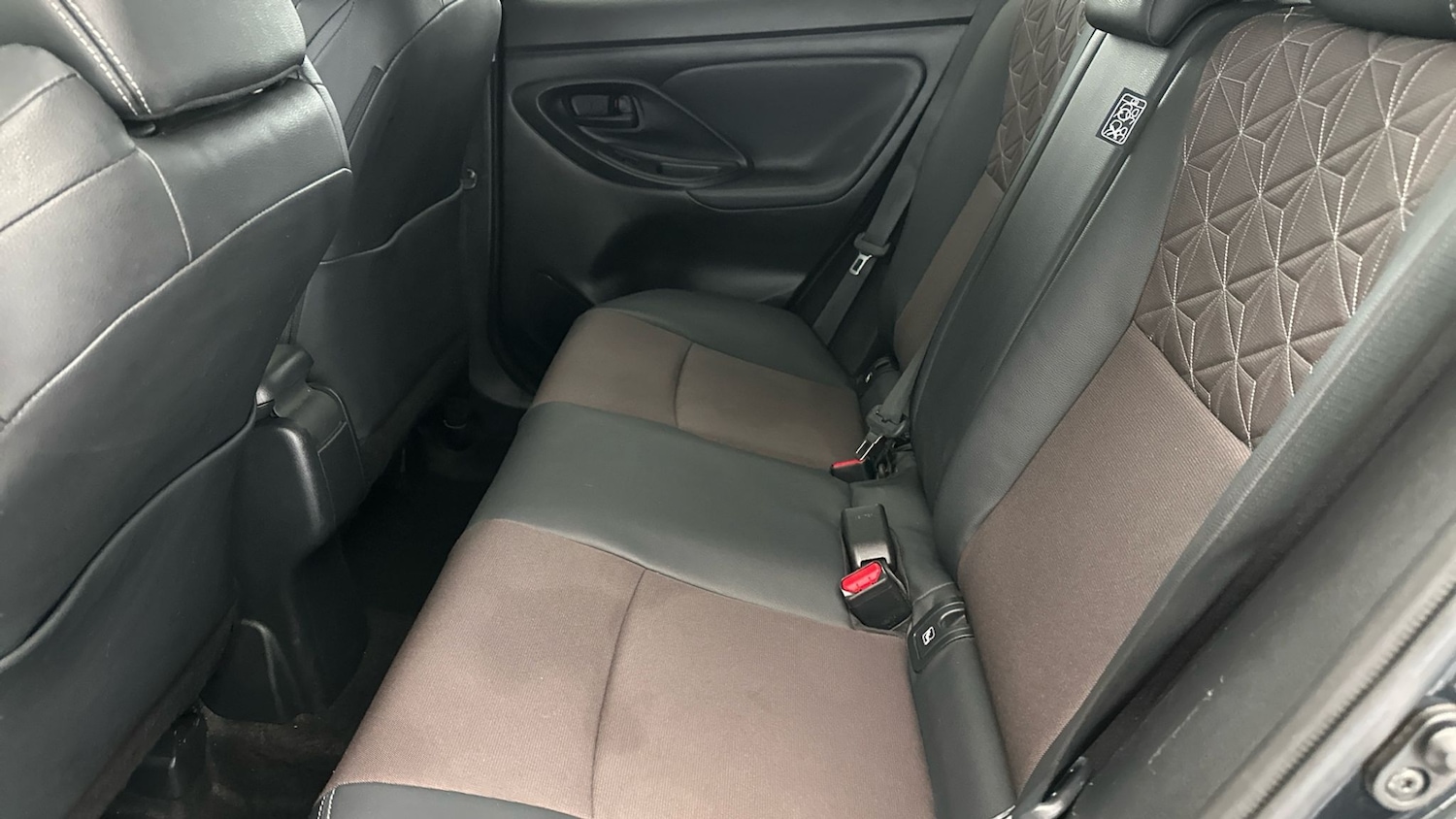 Used Toyota Yaris Cross 2022 for sale - 77219225: Photo 17