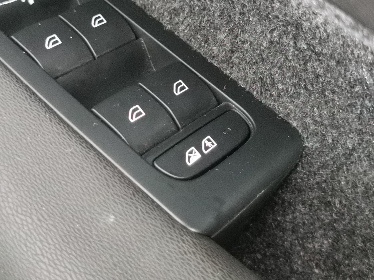 Used Volvo XC40 for sale - 77789954: Photo 14