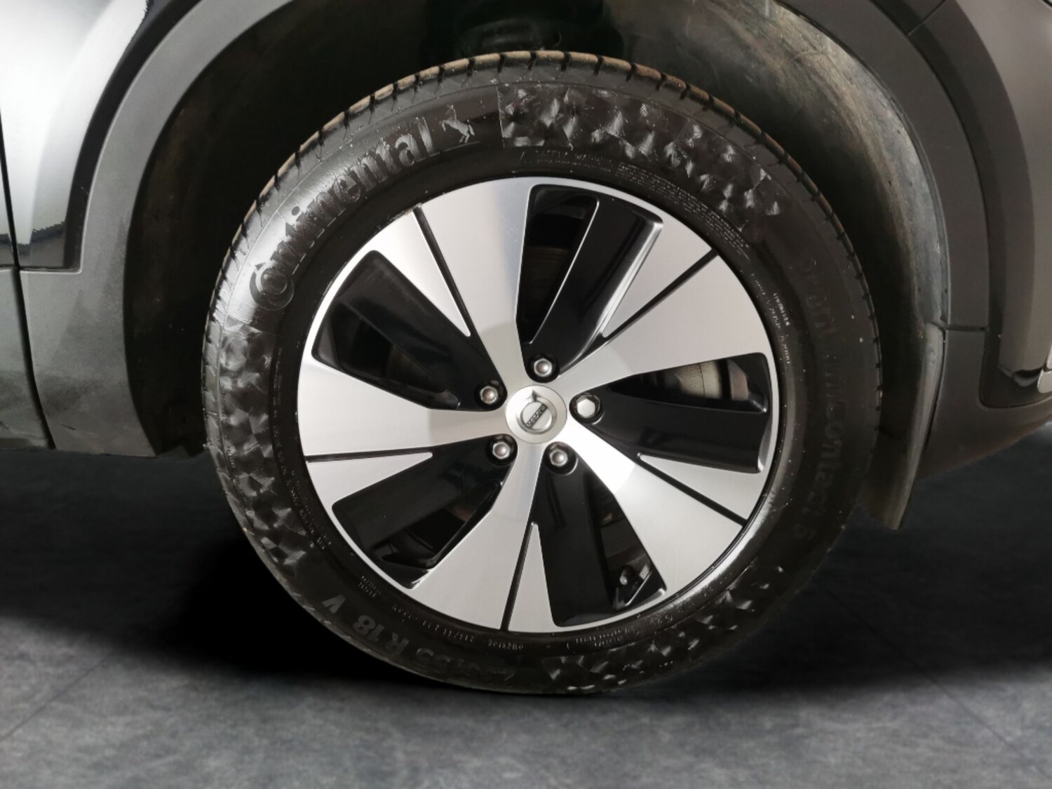 Used Volvo XC40 for sale - 77789954: Photo 27