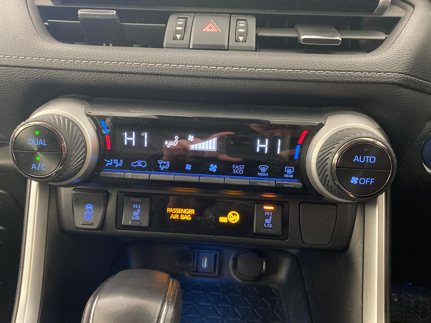 Used Toyota RAV4 2022 for sale - 77432403: Photo 15