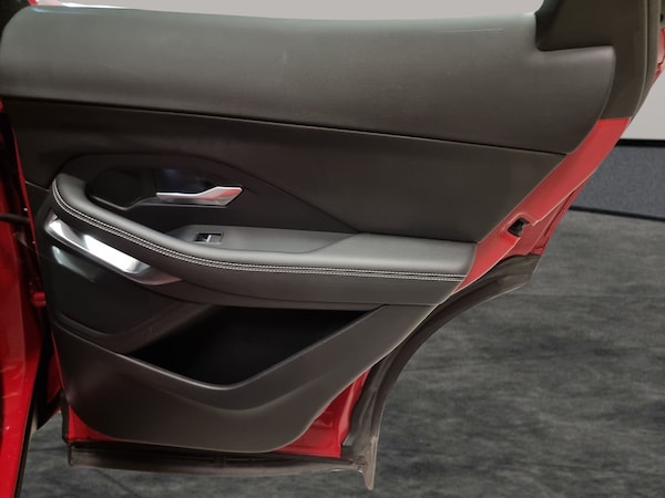 Used Jaguar E-Pace 2021 for sale - 76207203: Photo 36