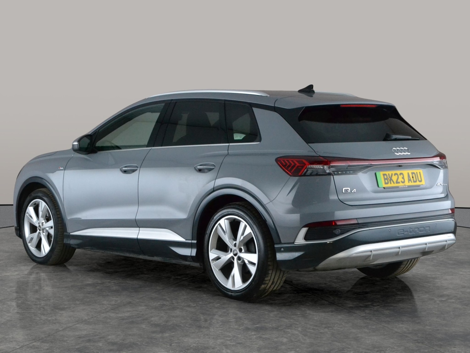 Used Audi Q4 e-tron 2023 for sale - 78132502: Photo 12