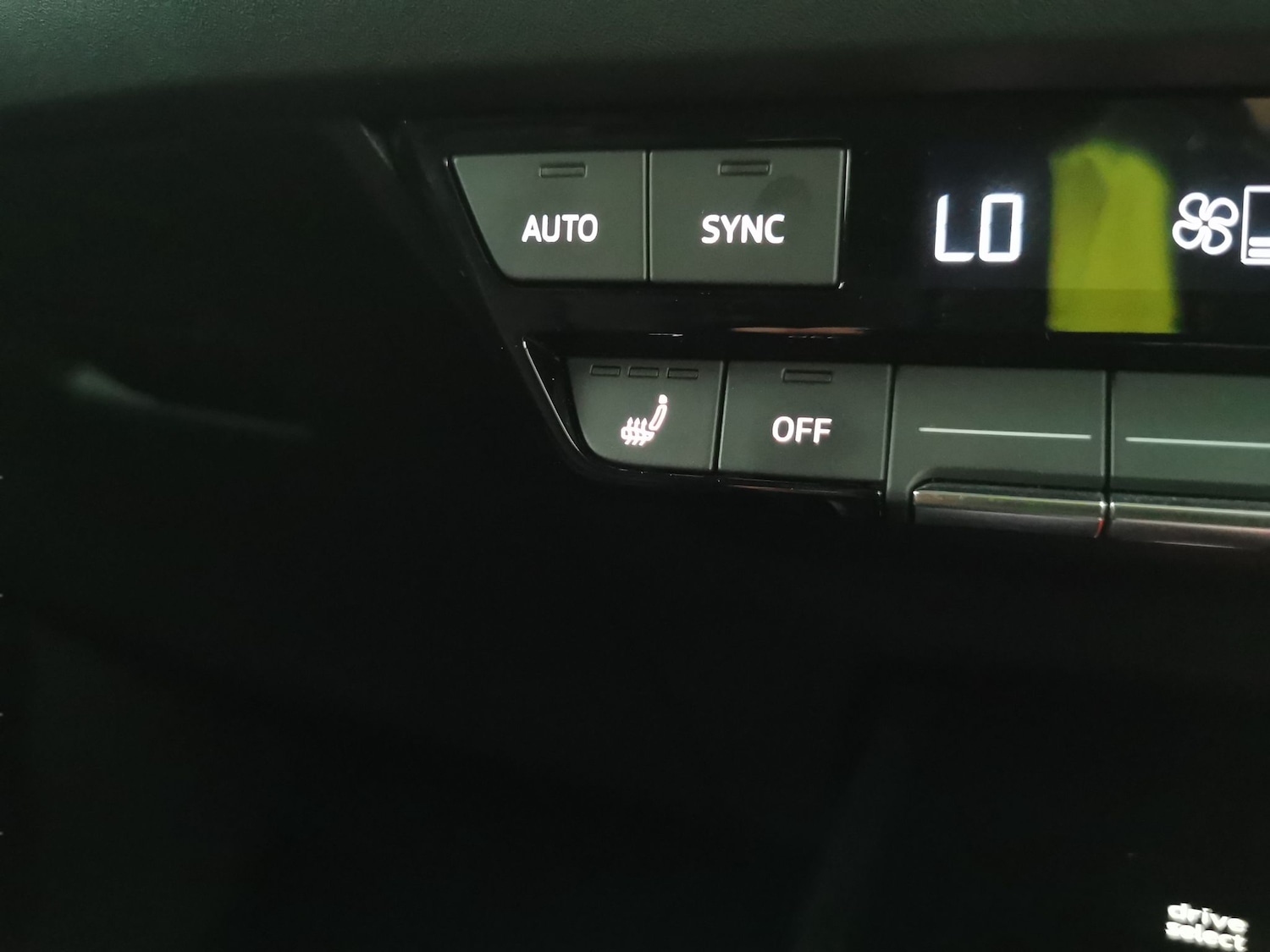 Used Audi Q4 e-tron 2023 for sale - 78132502: Photo 21