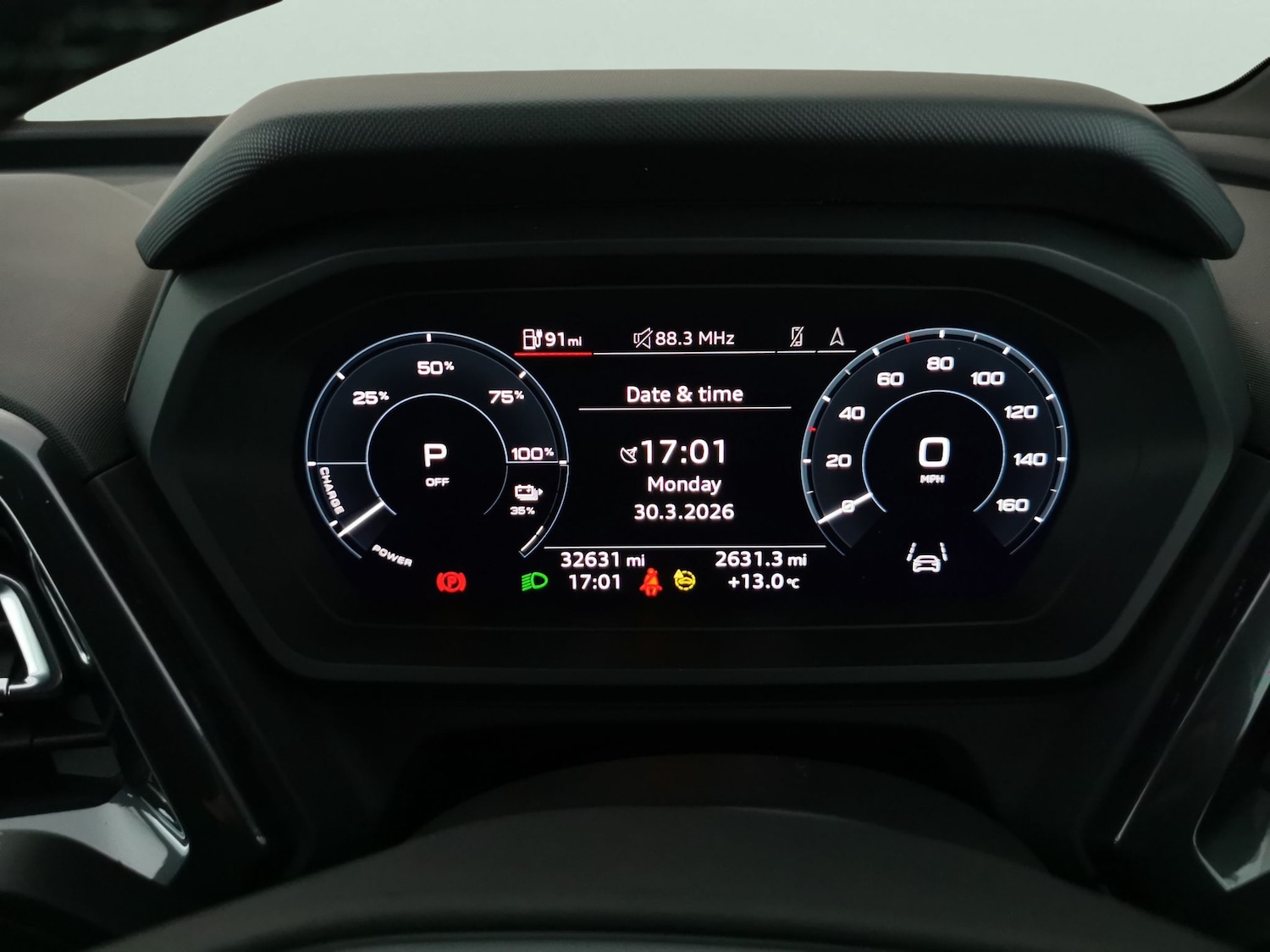 Used Audi Q4 e-tron 2023 for sale - 78132502: Photo 25