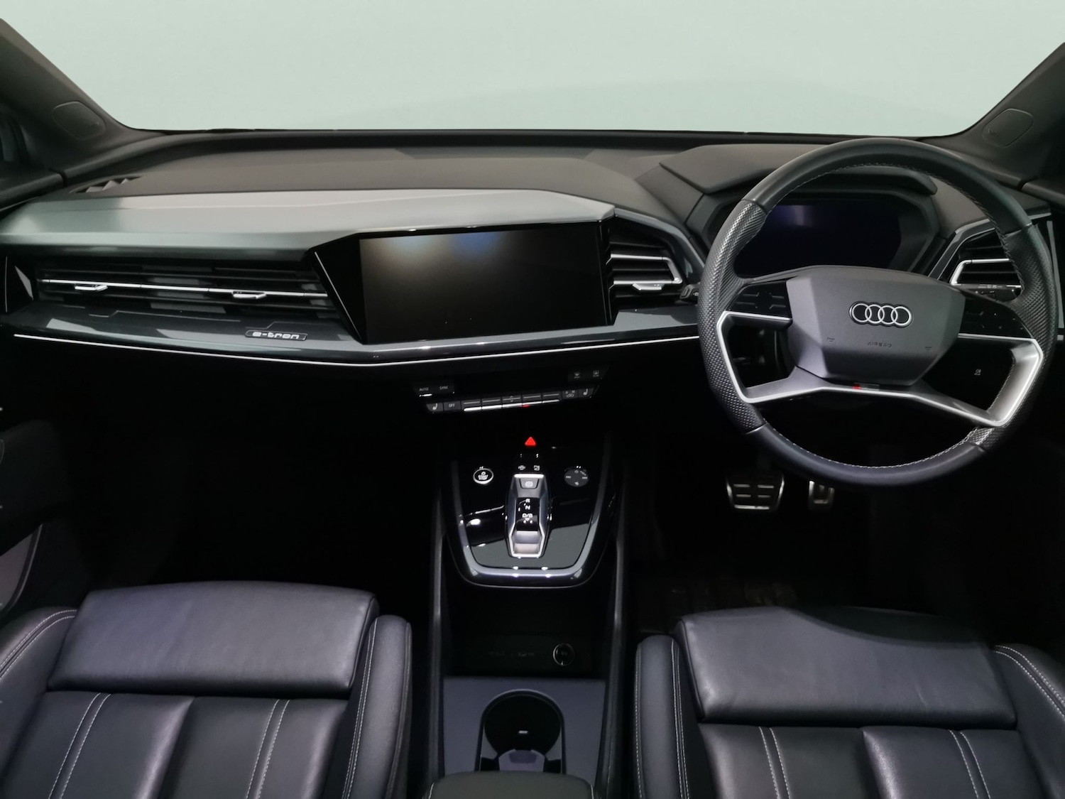 Used Audi Q4 e-tron 2023 for sale - 78132502: Photo 7