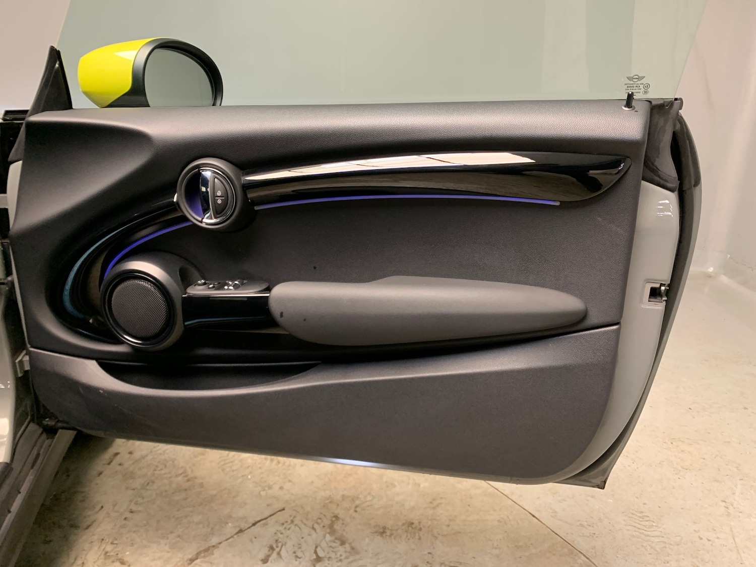 Used MINI Electric Hatch 2022 for sale - 76821850: Photo 17