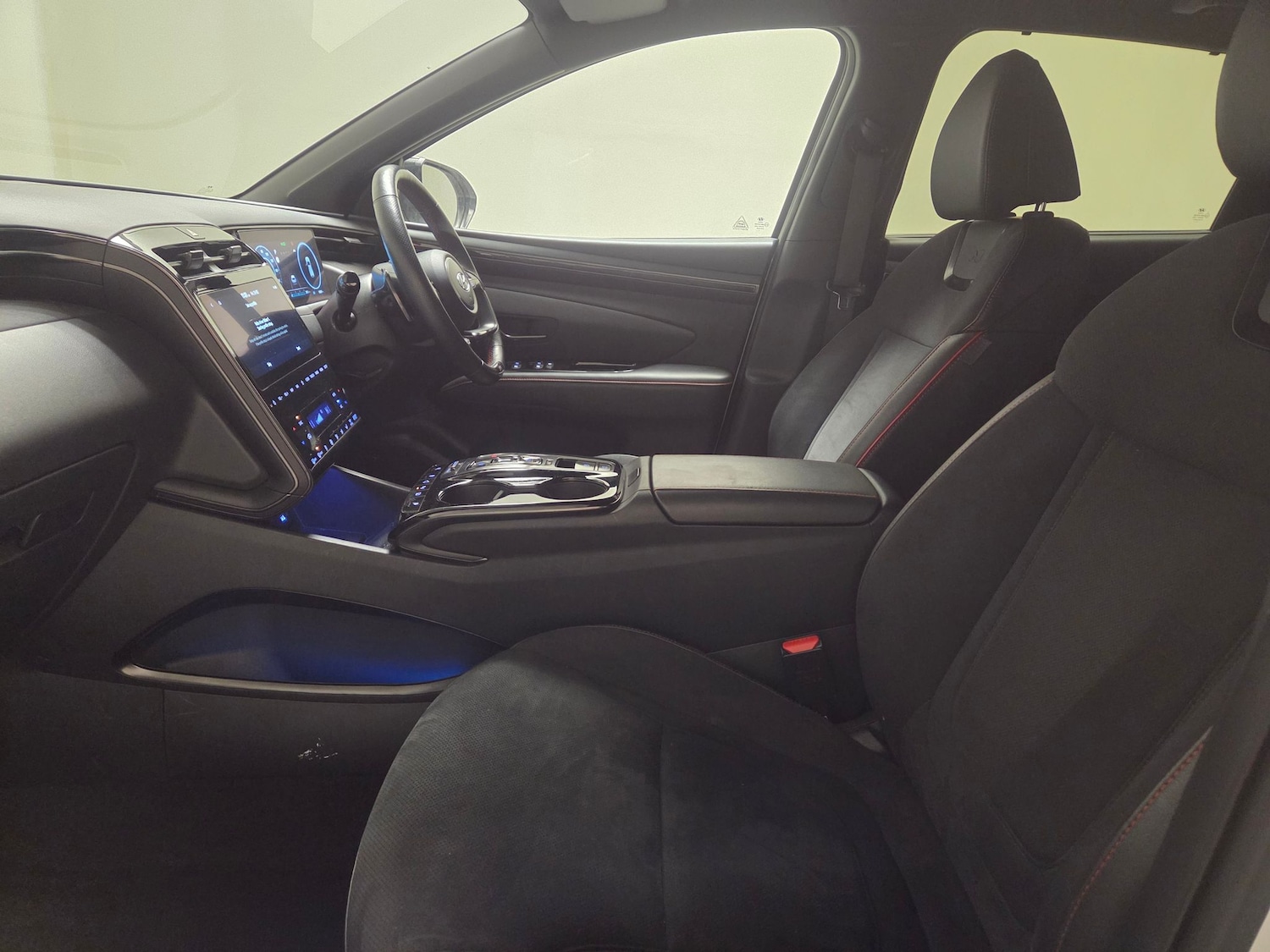 Used Hyundai TUCSON for sale - 77542983: Photo 4