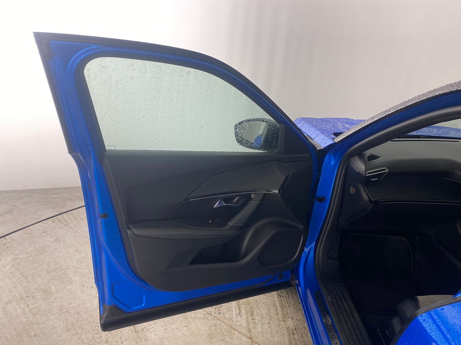 Used Peugeot 2008 2021 for sale - 77274512: Photo 24