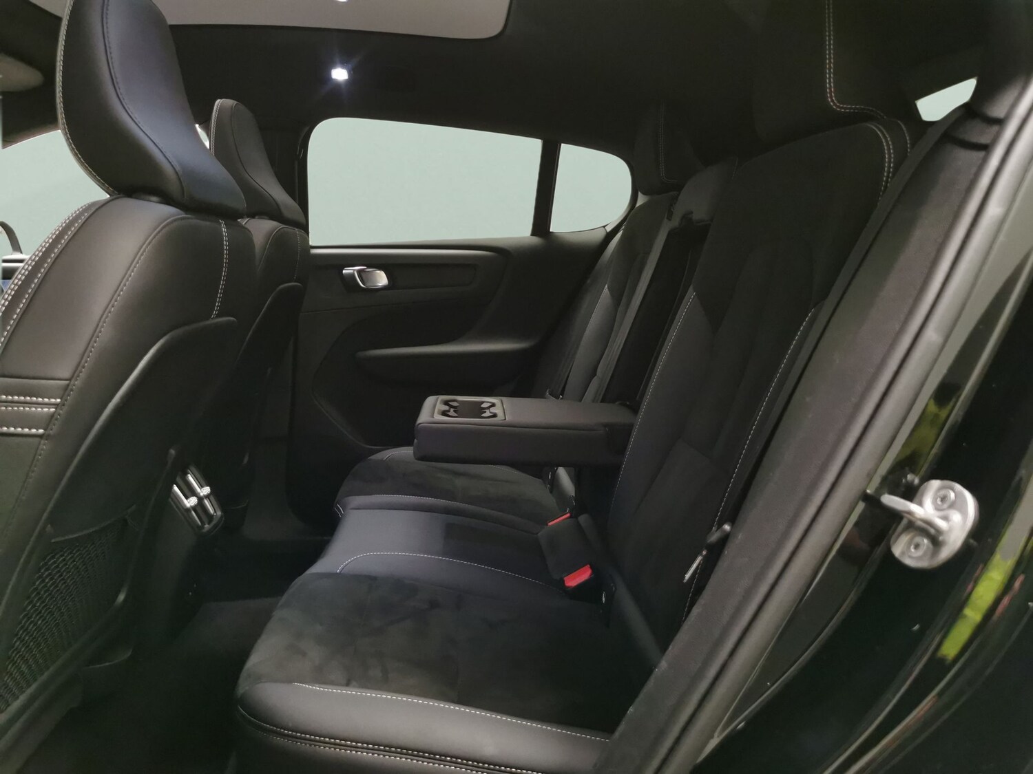 Used Volvo C40 2022 for sale - 78150897: Photo 35