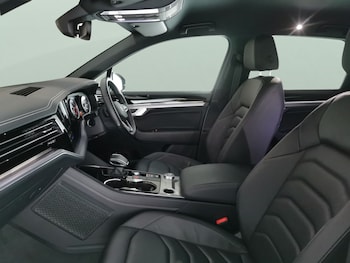 Used Volkswagen Touareg 2022 for sale - 79480397: Photo