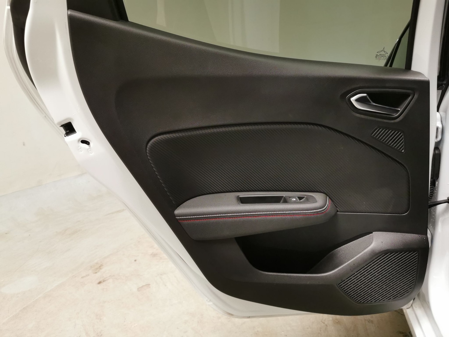 Used Renault Clio 2023 for sale - 77090125: Photo 17