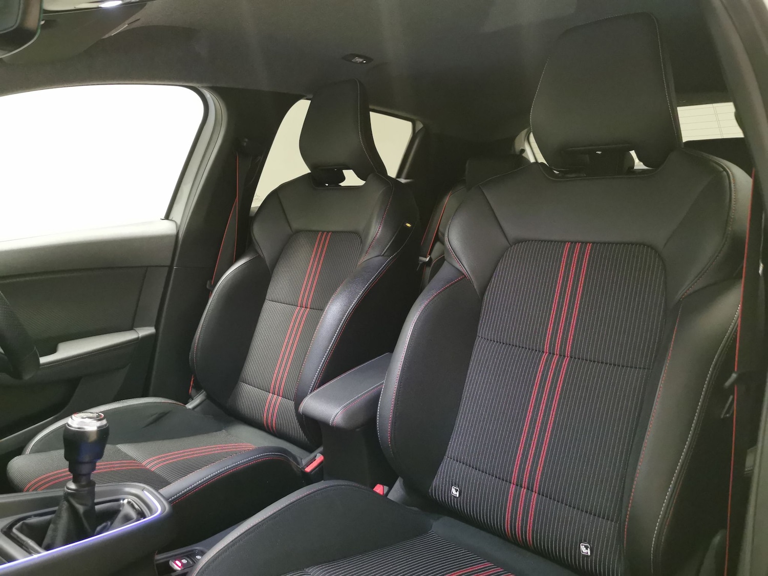 Used Renault Clio 2023 for sale - 77090125: Photo 5