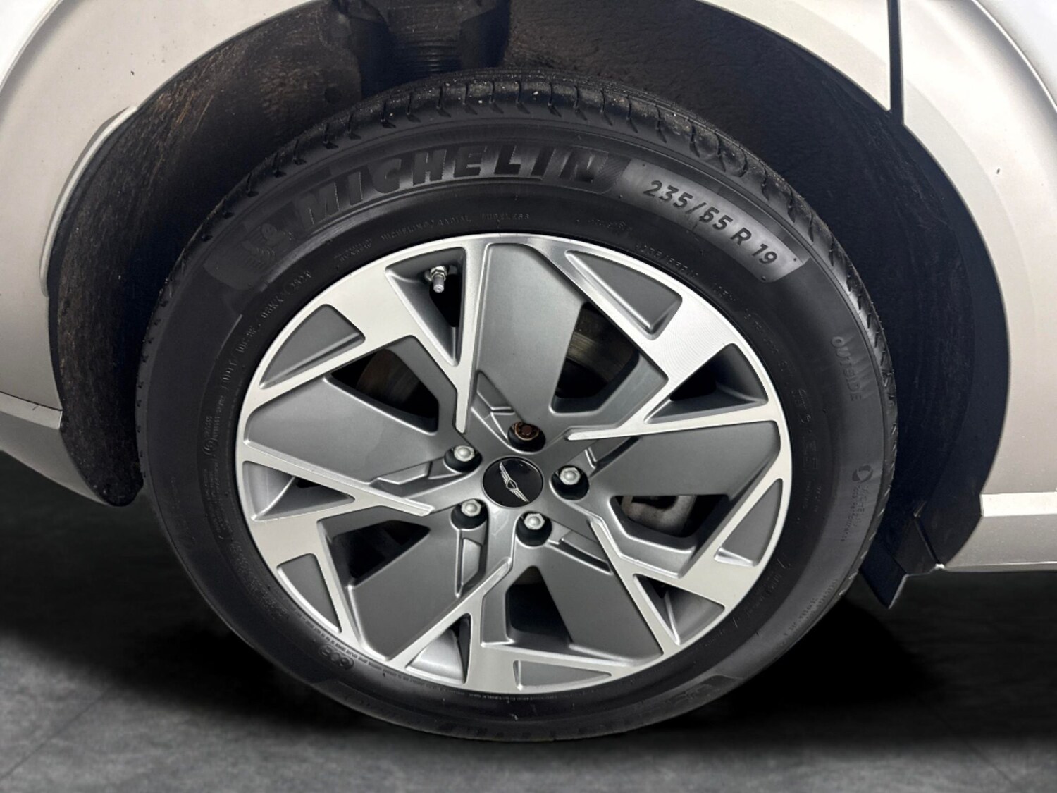 Used Genesis GV60 for sale - 77485137: Photo 24