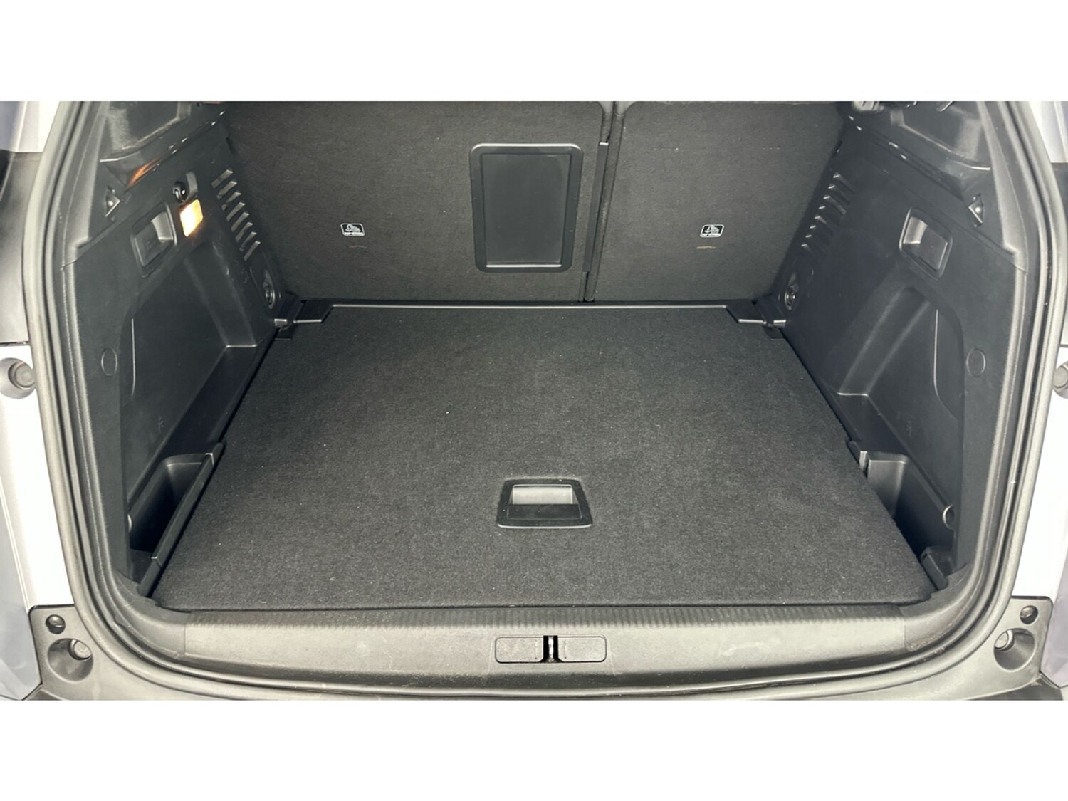 Used Peugeot 3008 2021 for sale - 77418011: Photo 18