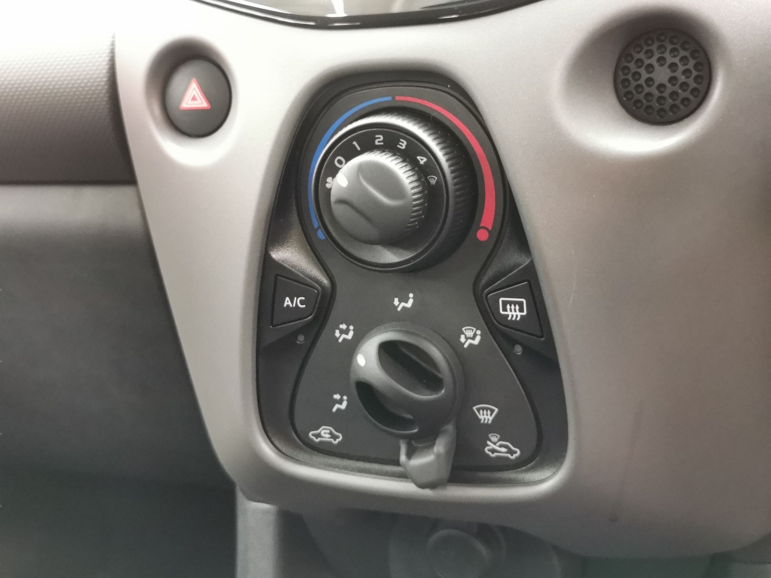 Used Peugeot 108 2021 for sale - 76413173: Photo 19