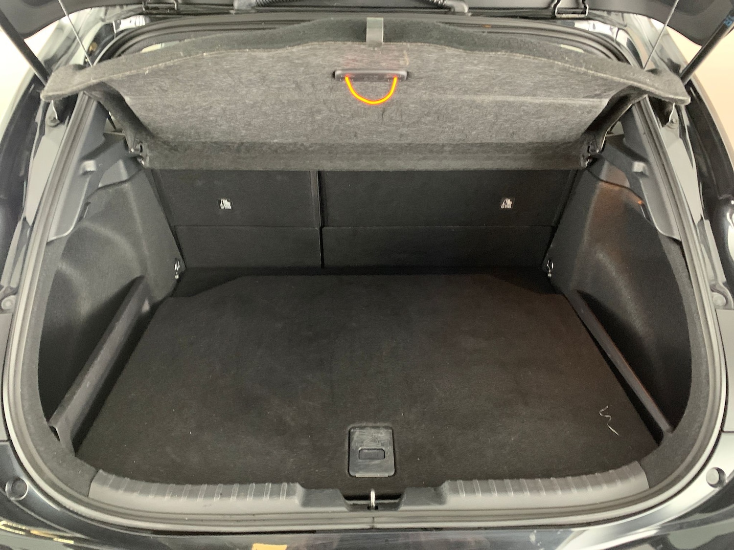 Used Toyota Corolla 2023 for sale - 77300834: Photo 32