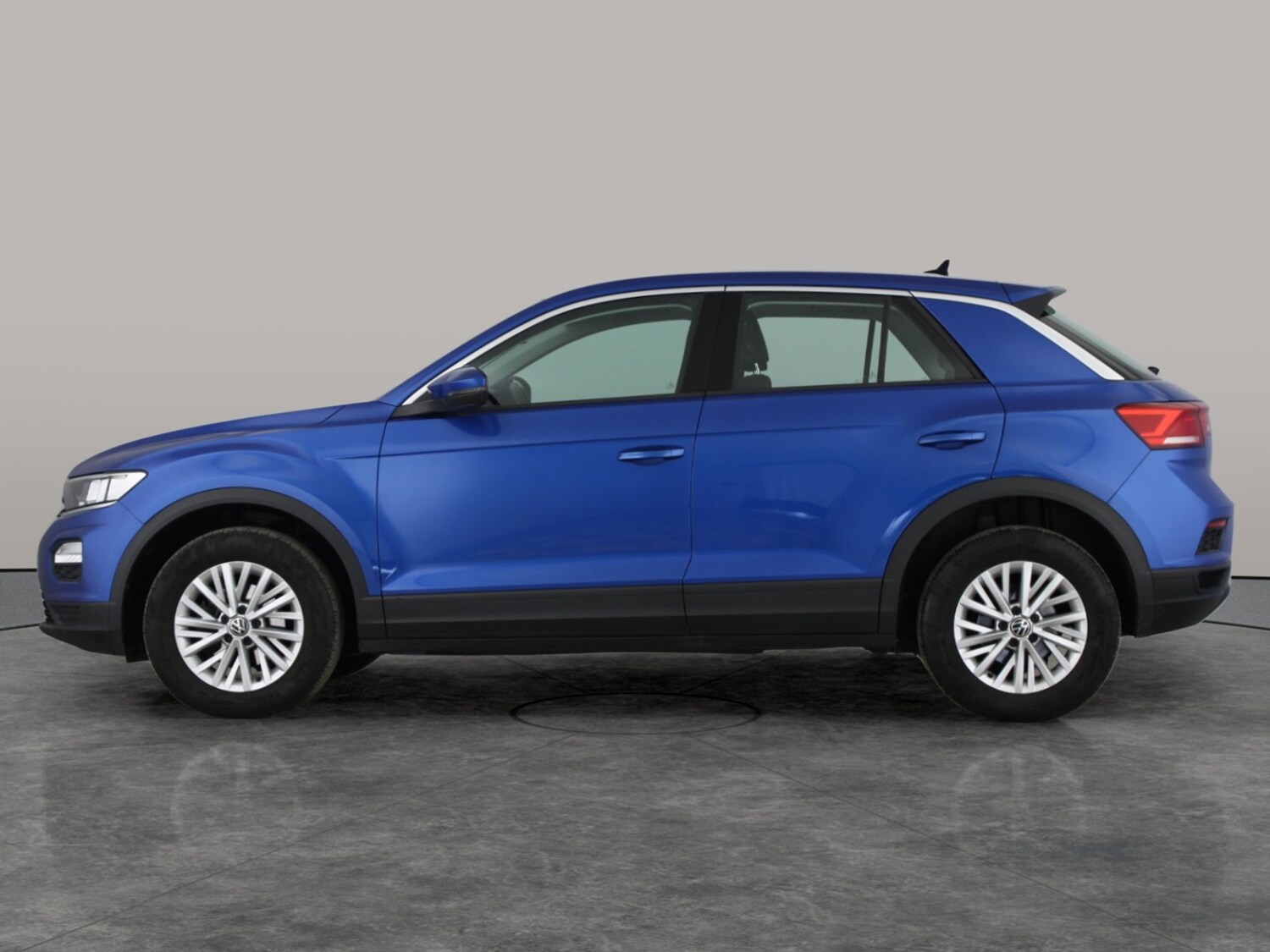 Used Volkswagen T-Roc 2021 for sale - 78197800: Photo 12