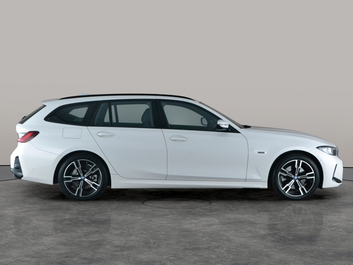 Used BMW 3 Series 2023 for sale - 77888196: Photo 10