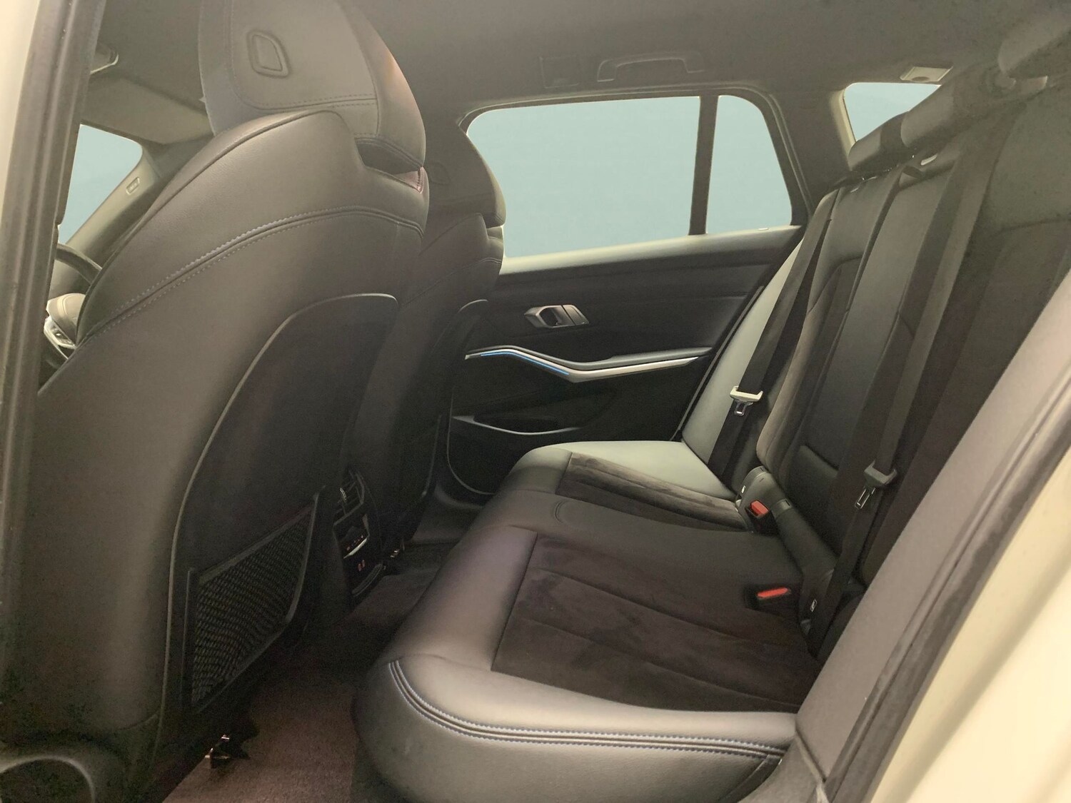 Used BMW 3 Series 2023 for sale - 77888196: Photo 25