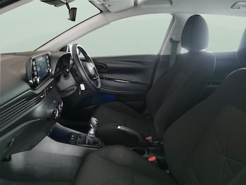 Used Hyundai BAYON 2022 for sale - 78302984: Photo