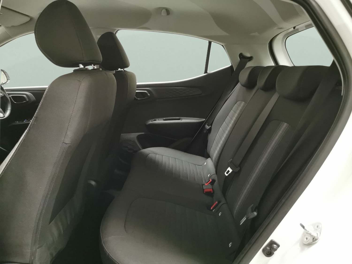 Used Hyundai i10 2023 for sale - 76803934: Photo 26