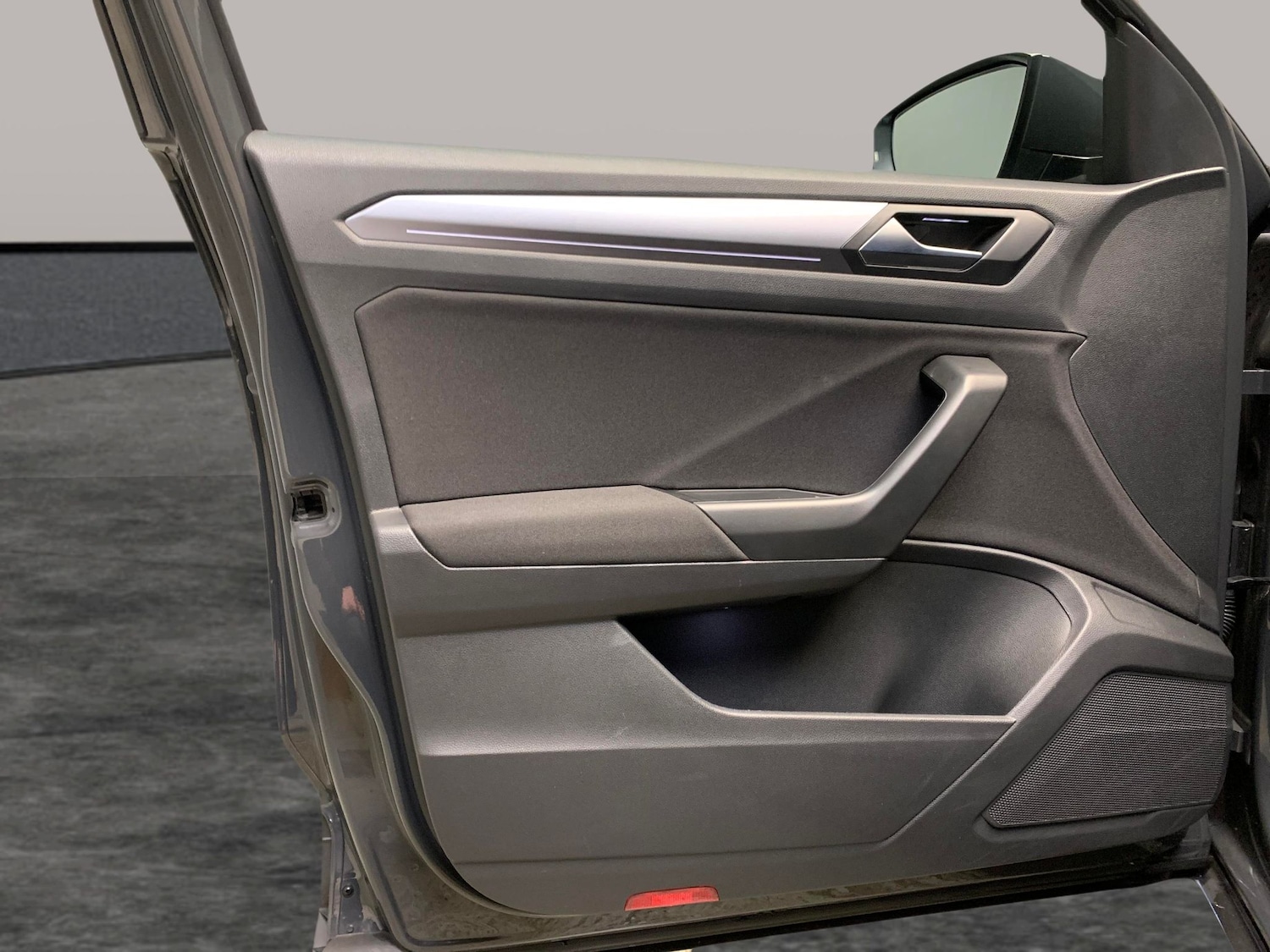 Used Volkswagen T-Roc 2022 for sale - 77617499: Photo 23