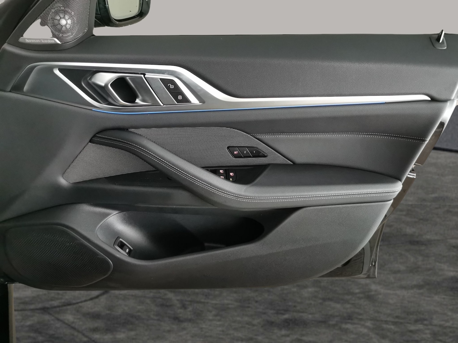 Used BMW i4 2023 for sale - 77196273: Photo 36