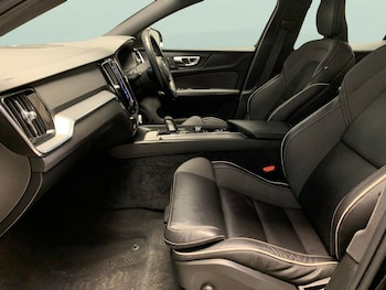 Used Volvo S60 2021 for sale - 75935783: Photo