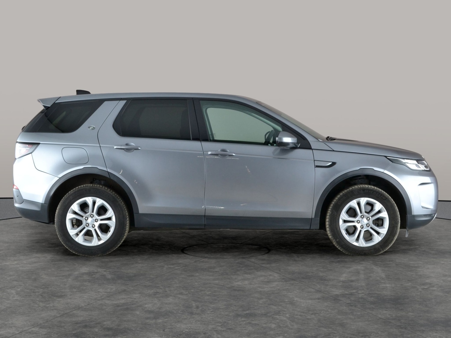 Used Land Rover Discovery Sport 2020 for sale - 77160929: Photo 10